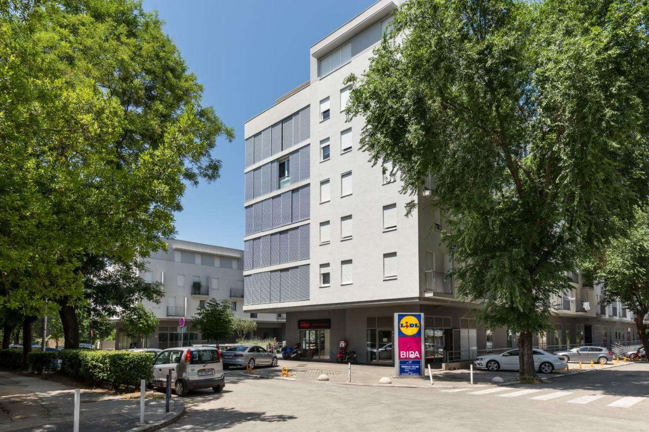 Apartment Marcela With Private Parking スプリト エクステリア 写真