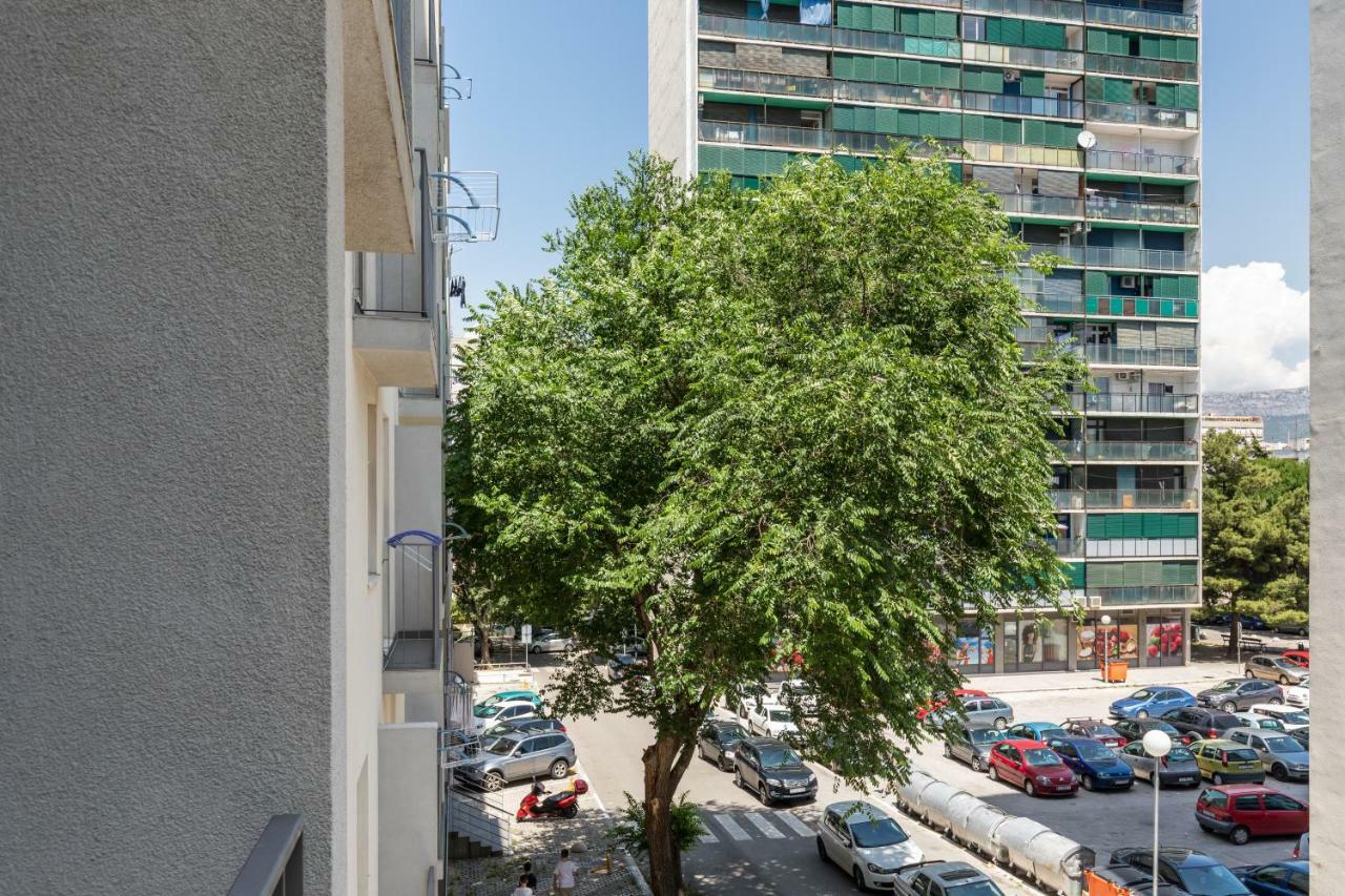 Apartment Marcela With Private Parking スプリト エクステリア 写真